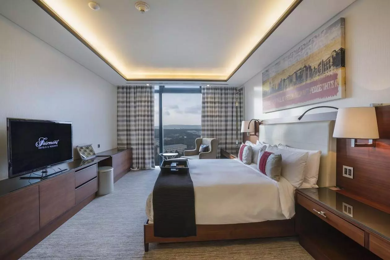 FAIRMONT_SHABAVIZ (15).jpg